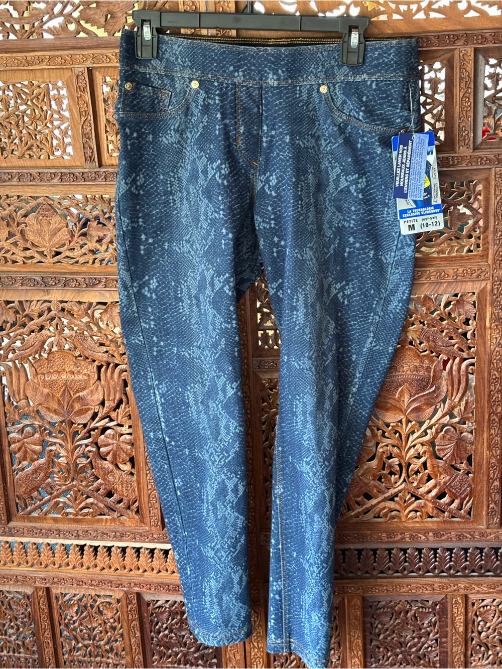 NWT Luxe Blue Snake-Print Jeggings with Gold-Tone Accents
